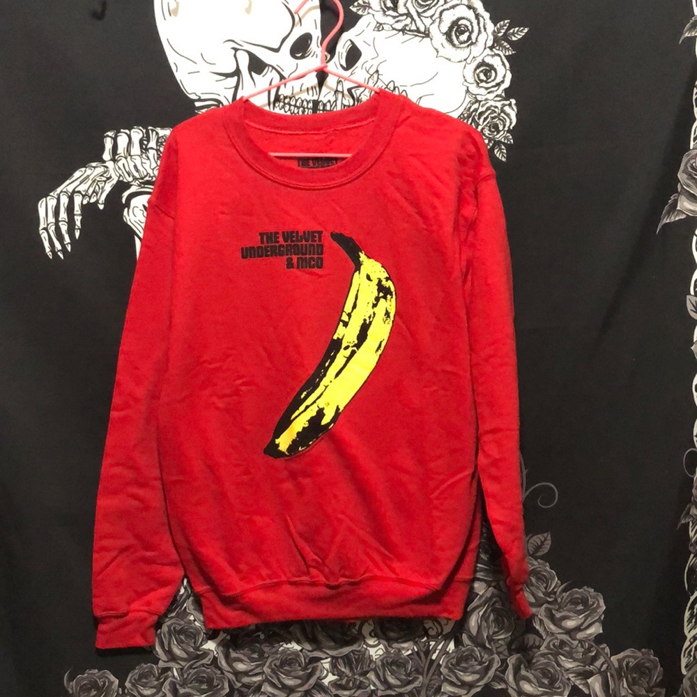 Red band crew neck